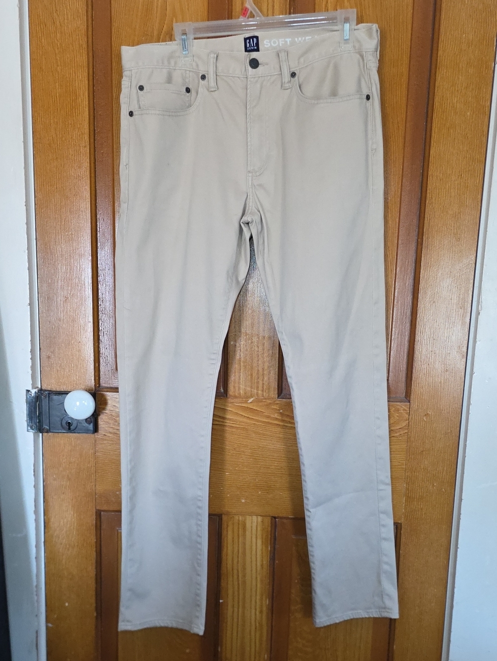 GAP Men's Slim Chino Jeans in Beige
